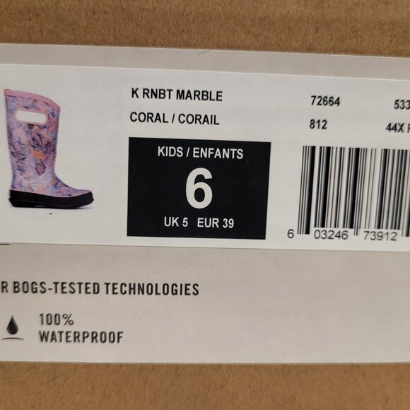BOGS rain boots. Kids size 6 - Picture 2 of 4